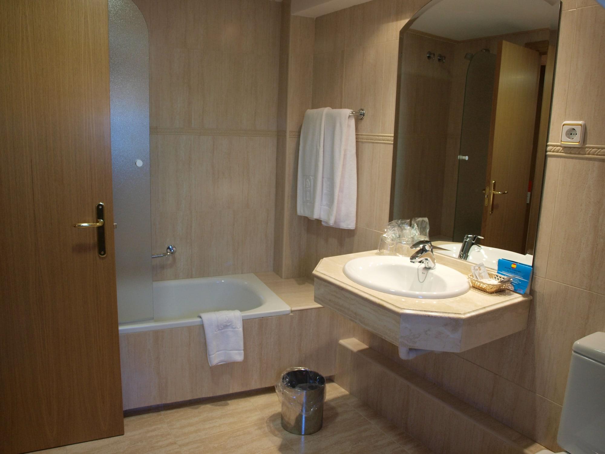 Hotel Don Luis Madrid Eksteriør bilde