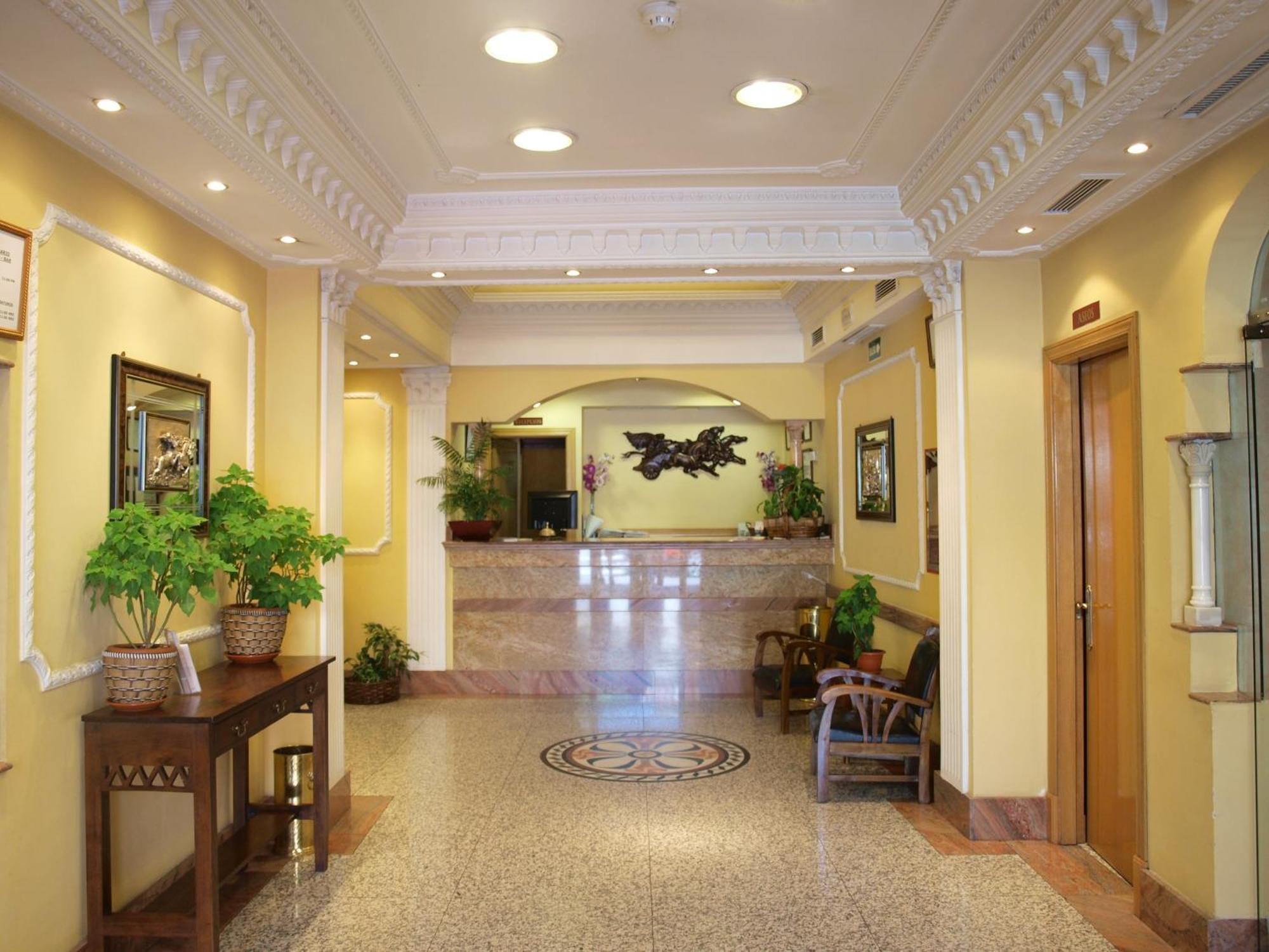 Hotel Don Luis Madrid Eksteriør bilde